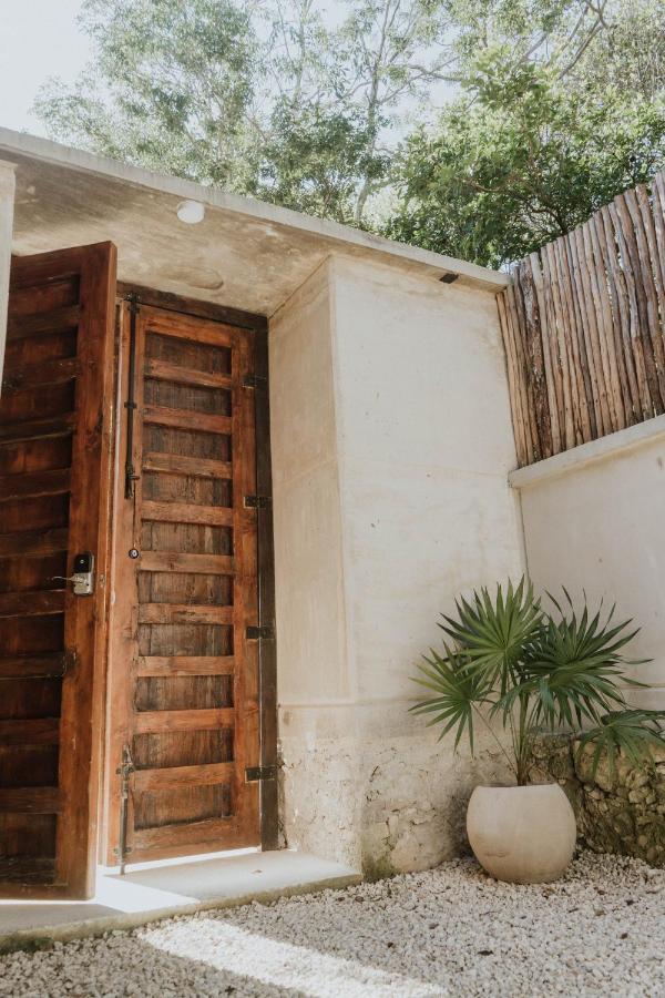 Casa Chimi Tulum Bed & Breakfast Exterior foto